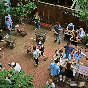 Sir Toby's Hostel Prag